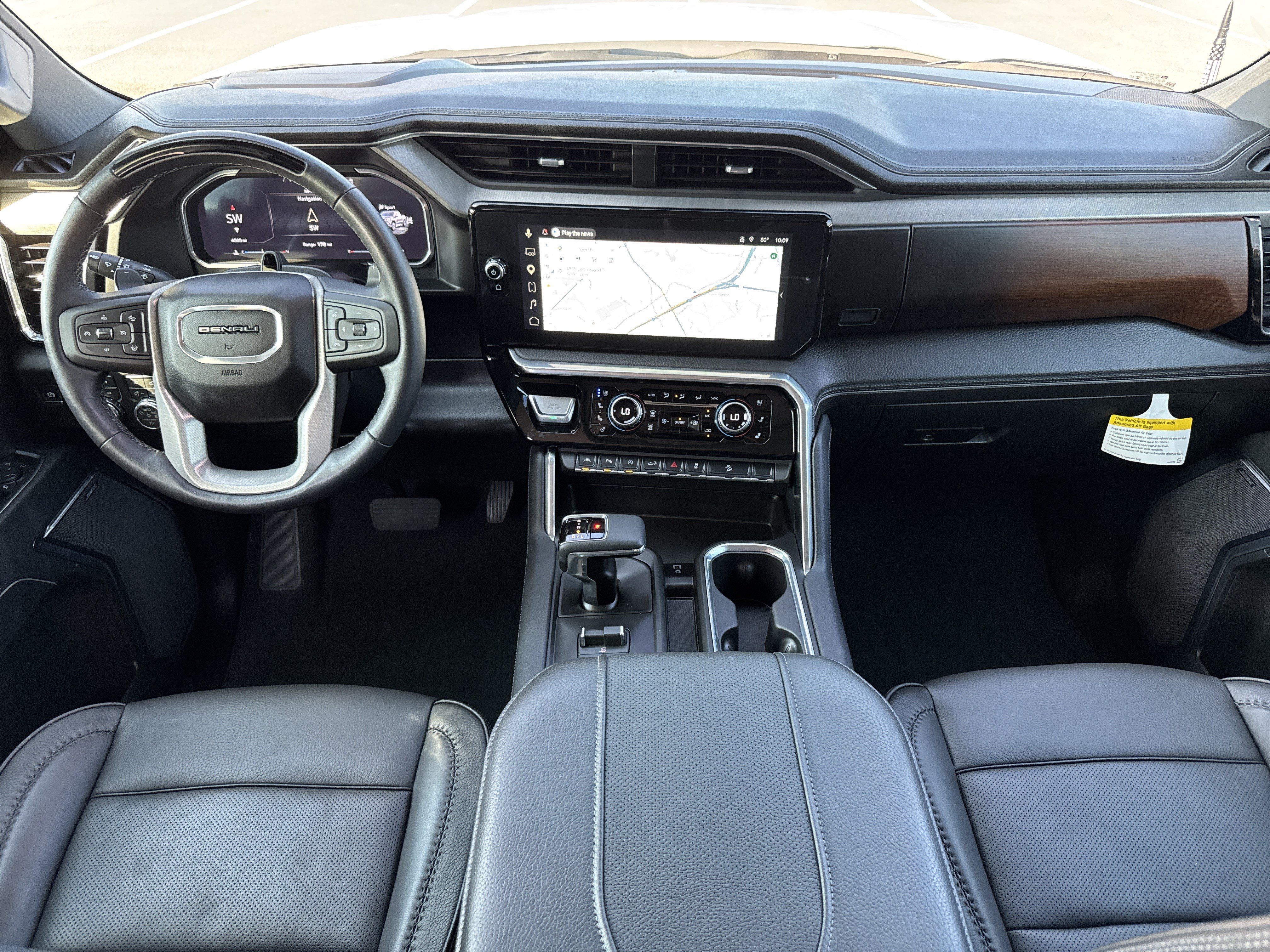 Used 2026 GMC Sierra 1500 Denali AWD/4WD image 29