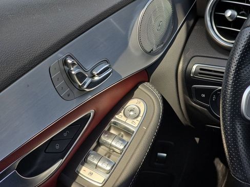 Used 2019 Mercedes-Benz C 300 Sedan image 45