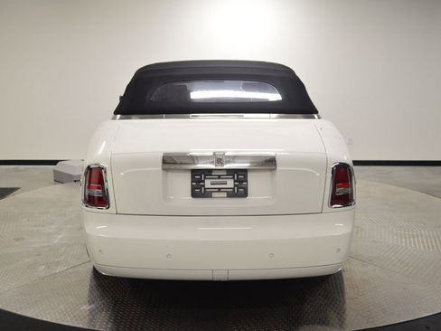 Used 2009 Rolls-Royce Phantom Drophead Coupe RWD image 6