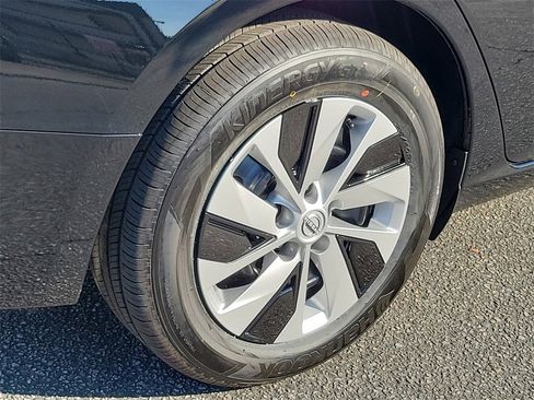 New 2025 Nissan Altima 2.5 S image 13