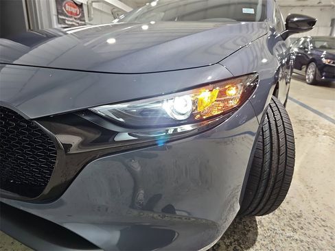 New 2026 MAZDA MAZDA3 Carbon image 33