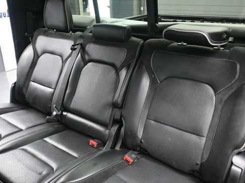 Used 2019 RAM 1500 Laramie AWD/4WD image 23