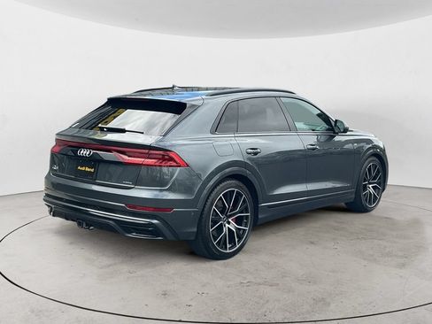 Used 2022 Audi Q8 Prestige AWD/4WD image 5