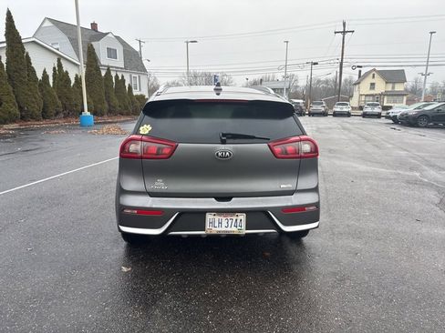Used 2018 Kia Niro LX image 4