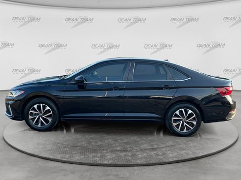 Used 2025 Volkswagen Jetta S FWD image 4