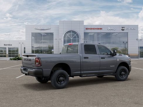 New 2026 RAM 2500 Warlock AWD/4WD image 4