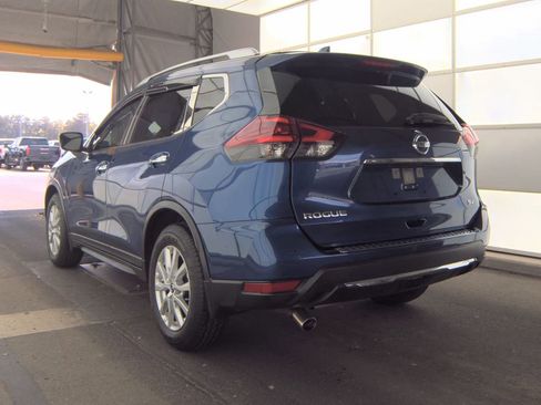 Used 2018 Nissan Rogue SV FWD image 6