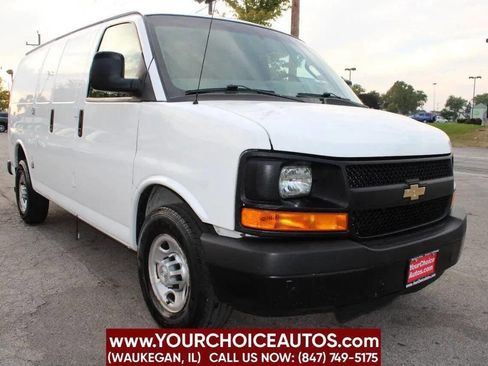 Used 2016 Chevrolet Express 2500 image 3