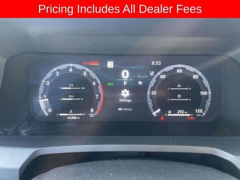 Used 2024 Toyota Tacoma TRD Off-Road AWD/4WD image 22