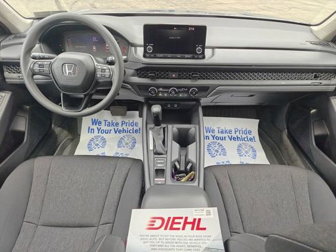 Used 2025 Honda Accord LX image 20