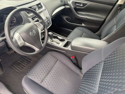Used 2018 Nissan Altima 2.5 S w/ S Convenience Package FWD image 9