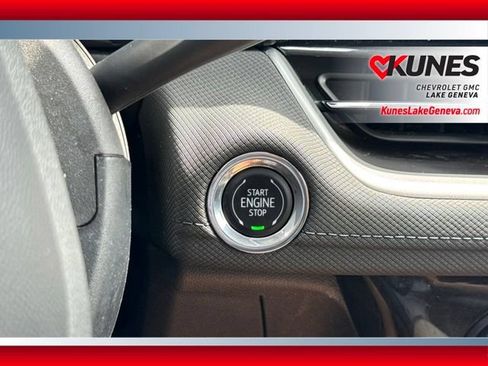 Used 2025 Chevrolet TrailBlazer LT FWD image 23