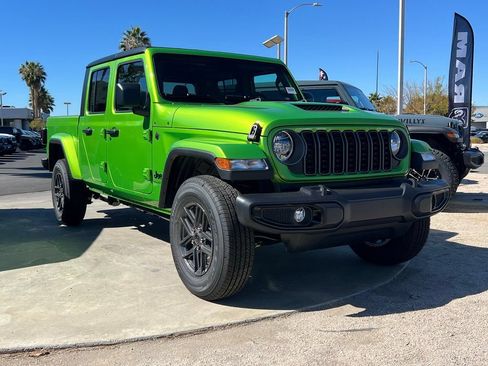 New 2025 Jeep Gladiator Sport AWD/4WD image 4