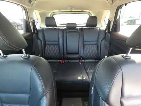 Used 2023 Nissan Rogue Platinum w/ Platinum Premium Package image 23