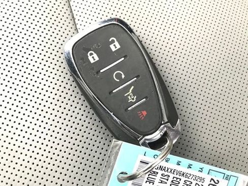 Used 2019 Chevrolet Equinox Premier image 26