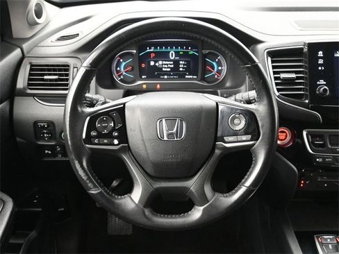 Used 2021 Honda Pilot Touring image 29