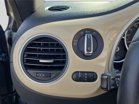 Used 2019 Volkswagen Beetle 2.0T Final Edition SEL image 26