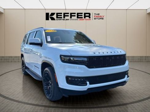 Certified 2022 Jeep Wagoneer Series III image 10