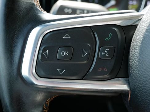 Used 2021 Jeep Wrangler Unlimited Sahara AWD/4WD image 25