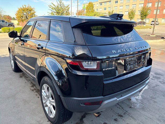 Used 2017 Land Rover Range Rover Evoque SE AWD/4WD image 5