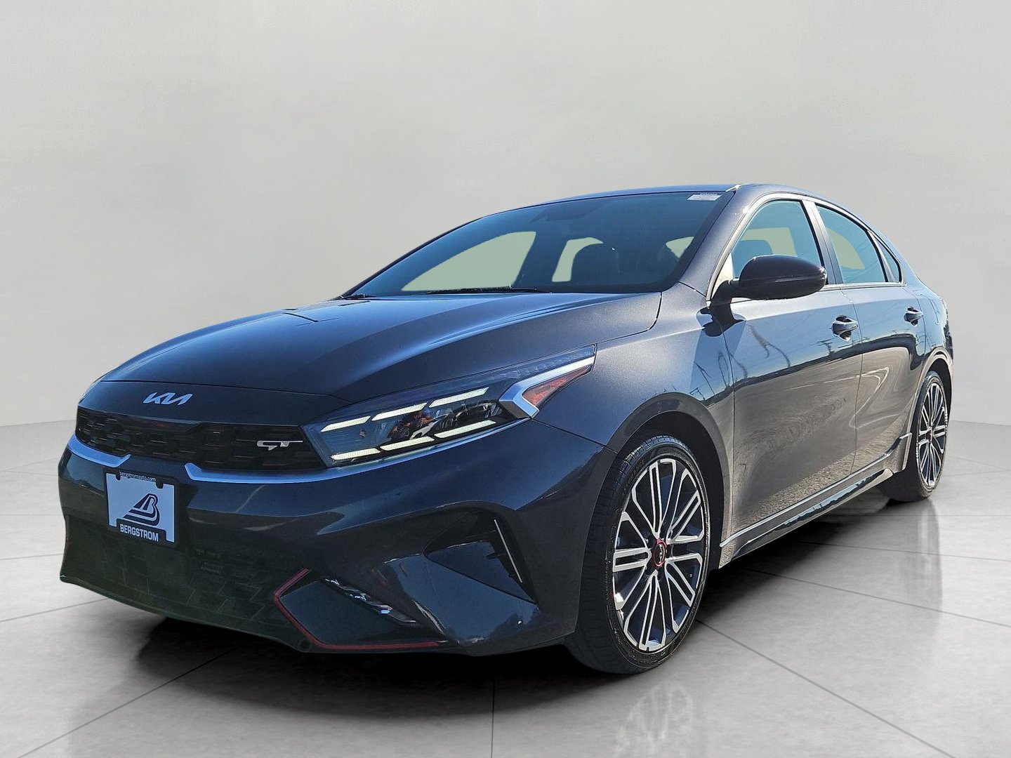 Used 2024 Kia Forte GT w/ GT2 Package FWD image 4
