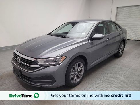 Used 2024 Volkswagen Jetta SE FWD image 1