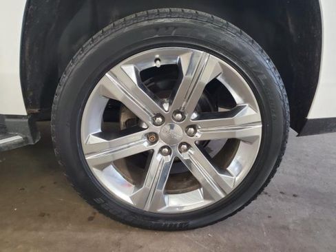 Used 2016 GMC Yukon Denali AWD/4WD image 5