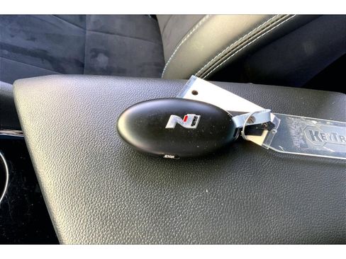 Used 2025 Hyundai Elantra N image 11