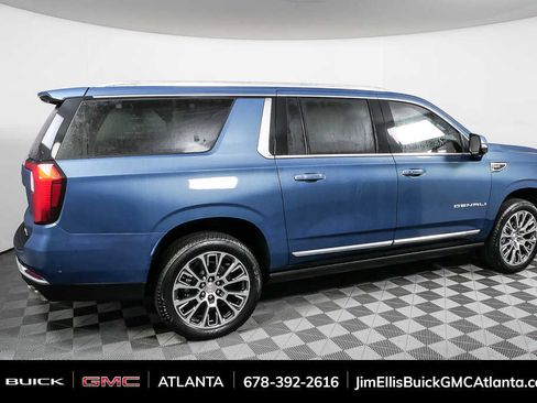 New 2026 GMC Yukon XL Denali image 2