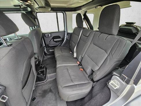 Used 2020 Jeep Wrangler Unlimited Sport S AWD/4WD image 17