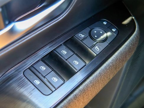 New 2026 Nissan Kicks SV w/ SV Premium Package FWD image 15