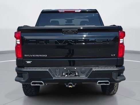 Used 2022 Chevrolet Silverado 1500 LT Trail Boss image 4