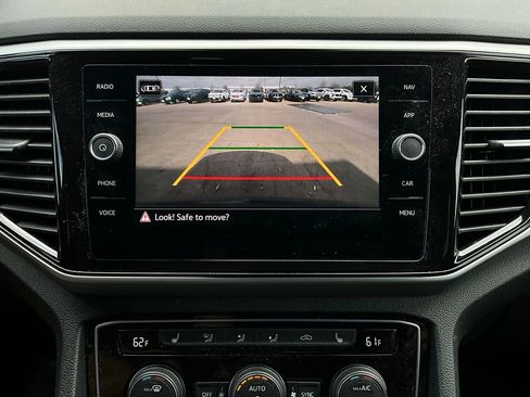 Used 2022 Volkswagen Atlas Cross Sport SEL R-Line image 36