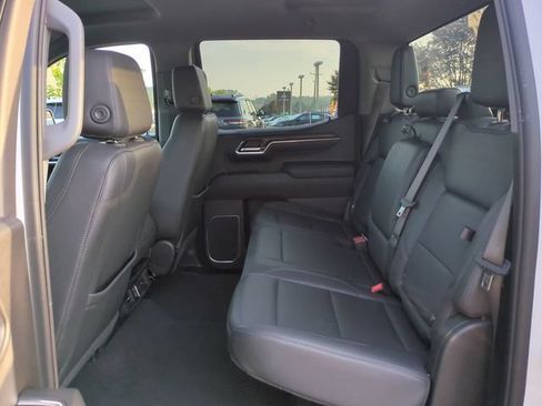Used 2025 GMC Sierra 1500 SLT RWD image 14