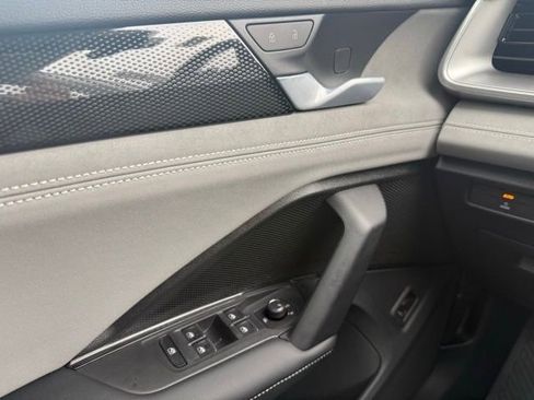 New 2026 Volkswagen Tiguan SE AWD/4WD image 18