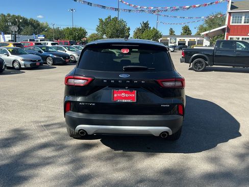 Used 2024 Ford Escape Active AWD/4WD image 6