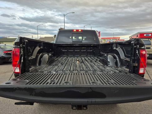Used 2018 RAM 2500 Big Horn AWD/4WD image 8