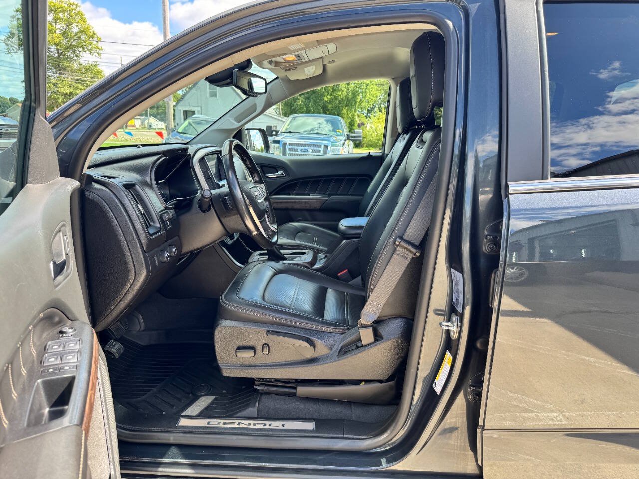 Used 2022 GMC Canyon Denali AWD/4WD image 21