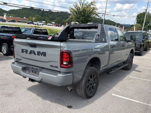 Used 2026 RAM 2500 Big Horn AWD/4WD image 3