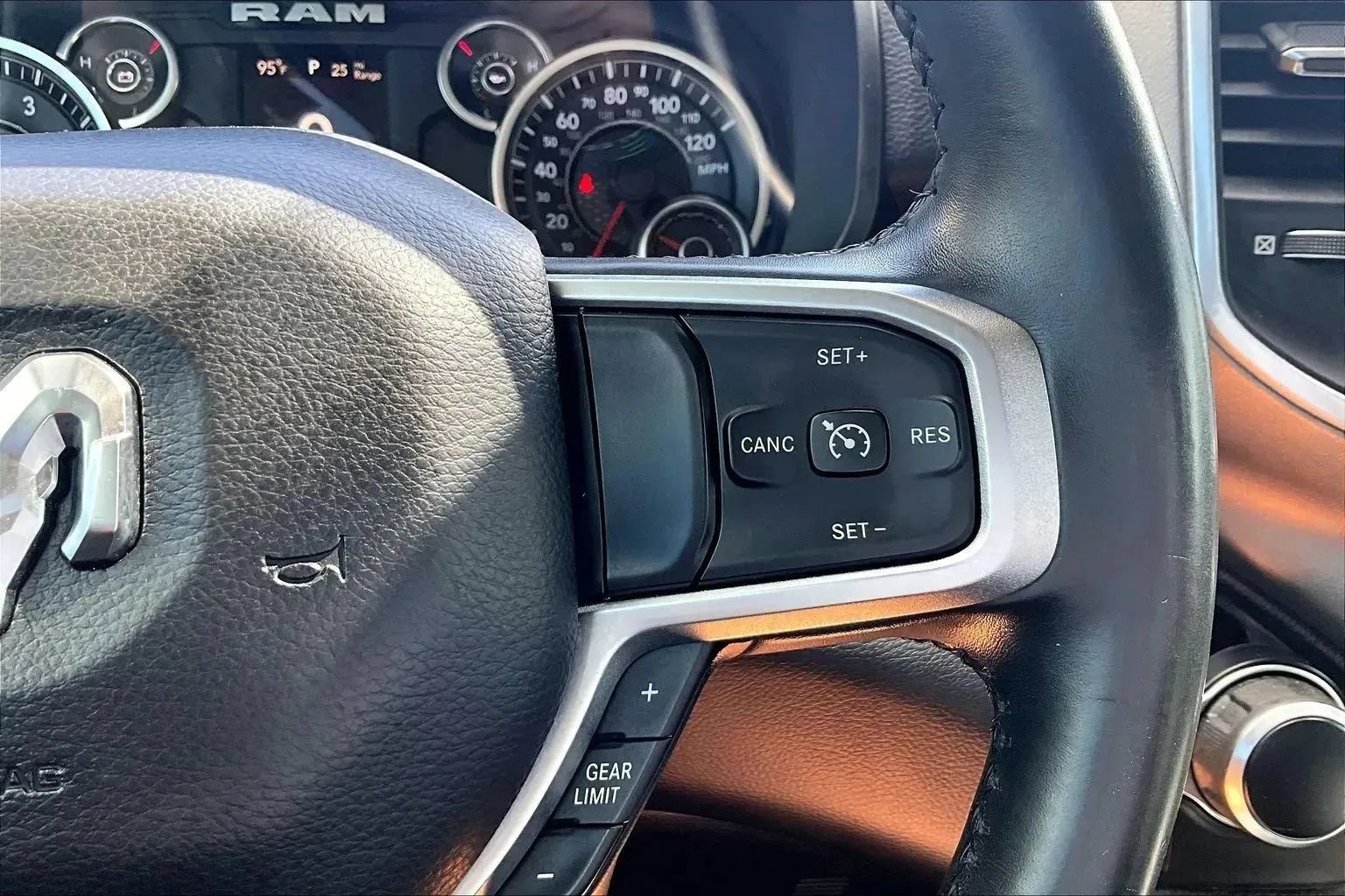 Used 2019 RAM 1500 Big Horn AWD/4WD image 20