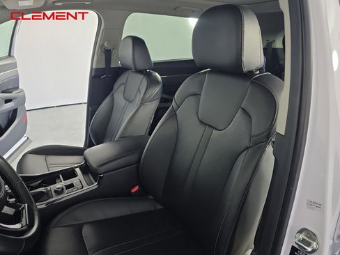 Used 2022 Kia Sorento SX image 26