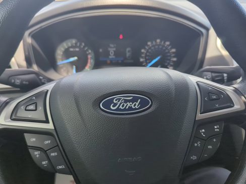 Used 2019 Ford Fusion S image 11