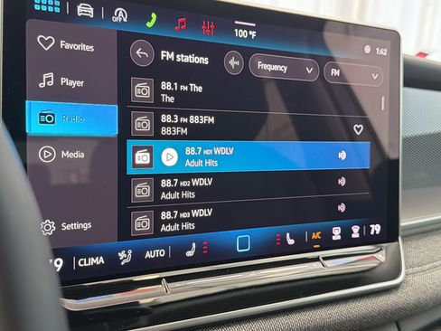 New 2026 Volkswagen Tiguan S FWD image 23