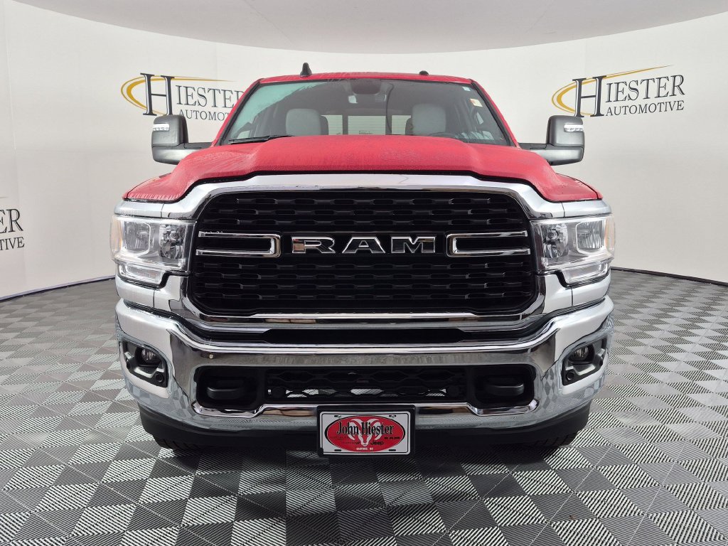 Used 2024 RAM 2500 Big Horn w/ Level 2 Equipment Group AWD/4WD image 9