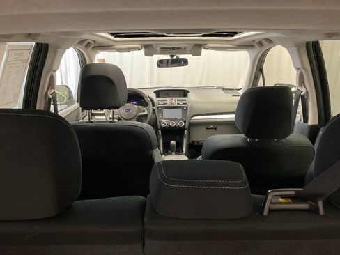 Used 2017 Subaru Forester 2.5i Premium AWD/4WD image 28