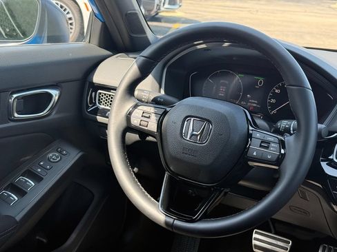 Used 2025 Honda Civic Sport image 14