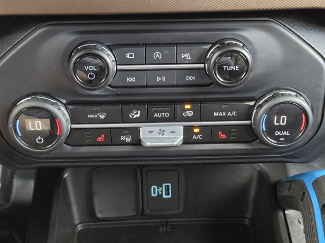 Used 2023 Ford Bronco Outer Banks AWD/4WD image 19