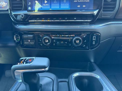 Used 2025 Chevrolet Silverado 1500 High Country w/ Technology Package AWD/4WD image 11