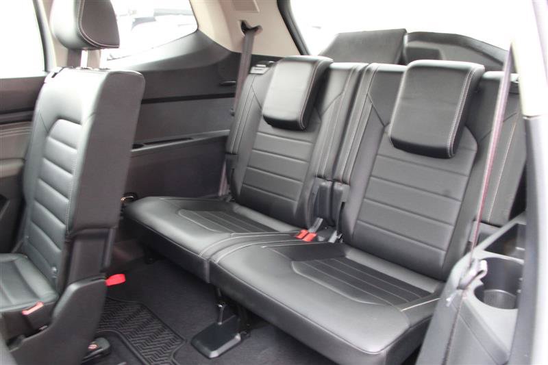 Used 2023 Volkswagen Atlas SEL Premium AWD/4WD image 19