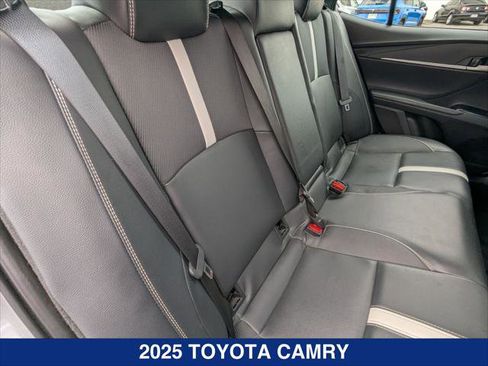 Used 2025 Toyota Camry SE FWD image 22